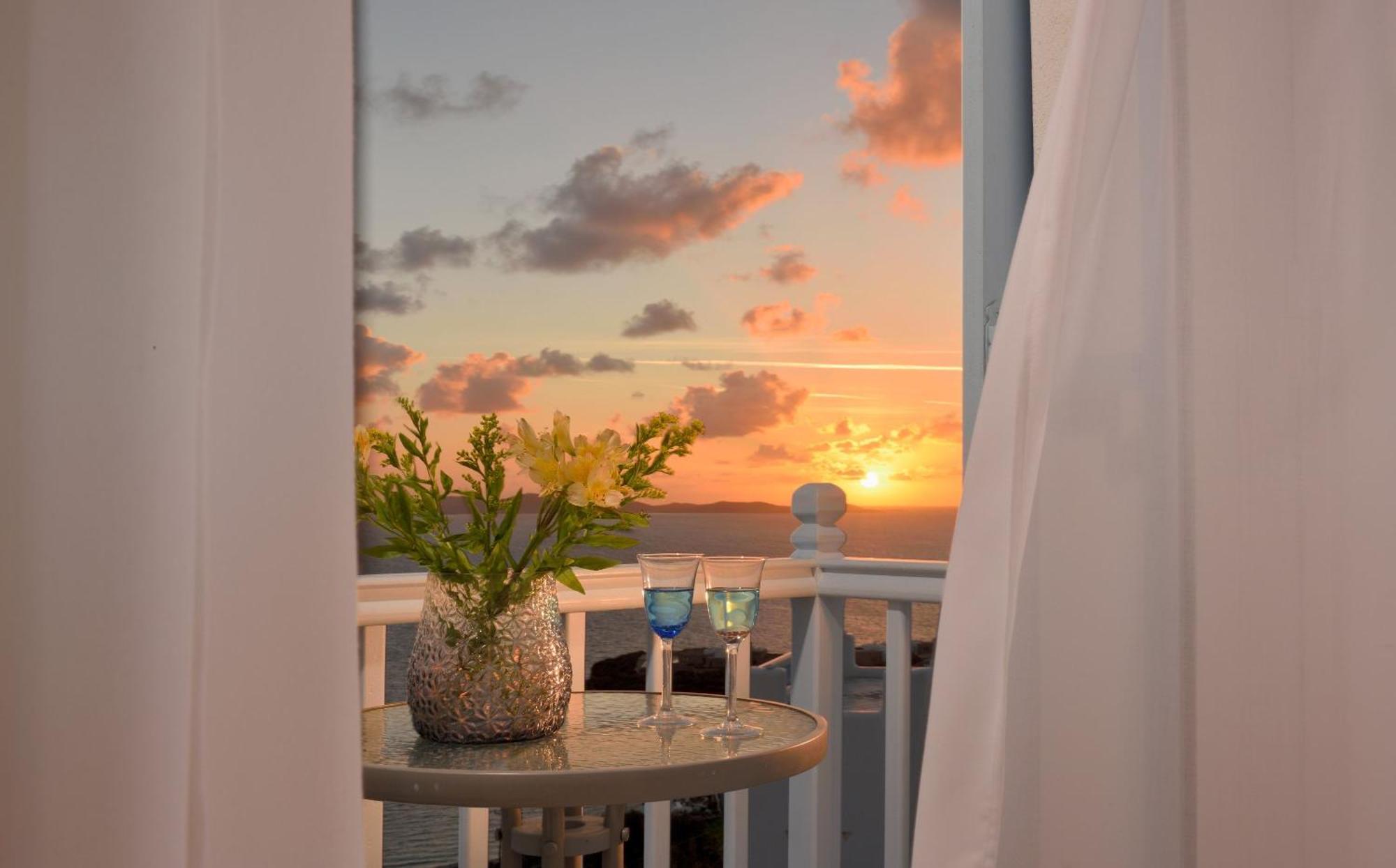 Amelie Suites Mykonos Agios Stefanos  Exteriör bild