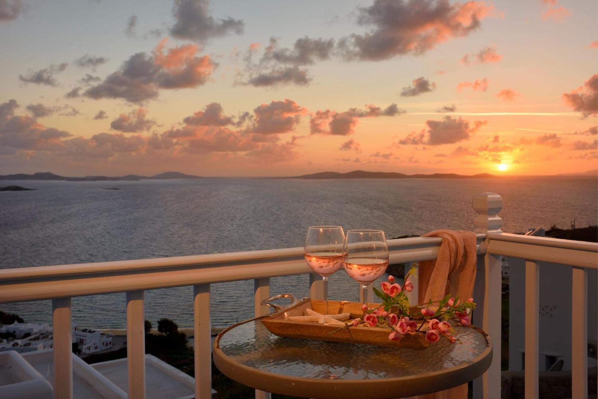 Amelie Suites Mykonos Agios Stefanos  Exteriör bild